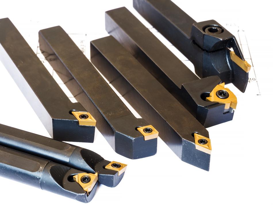 image of lathe carbide cutting tools